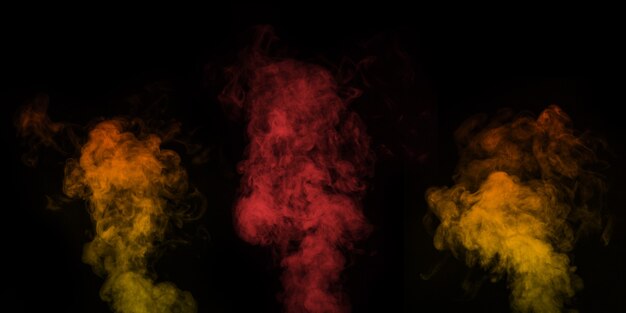 Un conjunto de diferentes vapores de varios colores, humo sobre un fondo negro para superponer en tus fotos. Perfecto naranja, rojo, amarillo humo, vapor, fragancia, incienso para tus fotos.