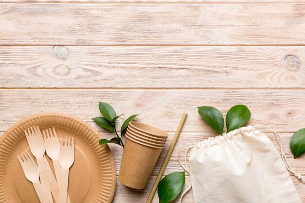 Utensilios desechables 2025 biodegradables