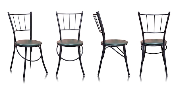 Conjunto de silla de metal negro con asiento de cuero aislado sobre fondo blanco.