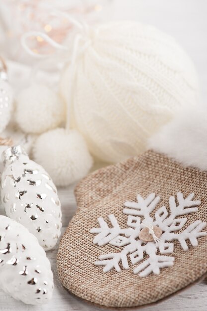 Cono de pino navideño, decoración