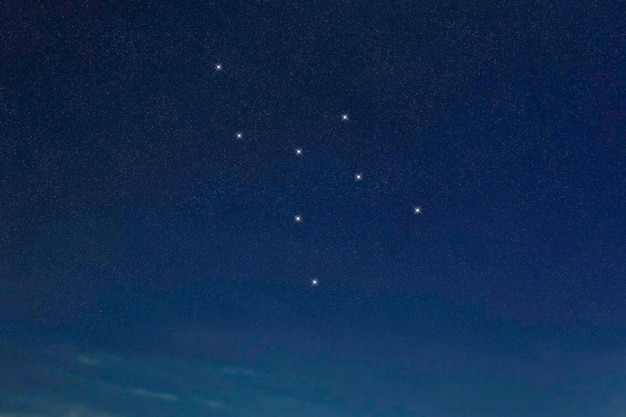 Constelación de estrellas Camelopardalis, cielo nocturno, cúmulo de estrellas, espacio profundo, constelación de jirafas