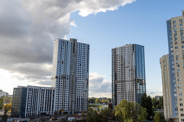 construção de um complexo de apartamentos residenciais