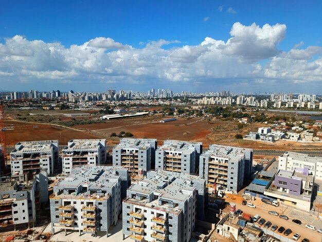 Construção em Israel 2022 Imagem desfocada na parte inferior do foco seletivo do quadro