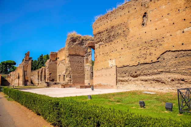 Construção gigantesca nos antigos banhos romanos em Roma Itália