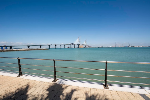 Construcción del nuevo puente en Cádiz España