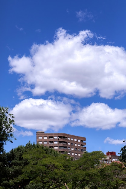 Construindo no topo de uma cidade