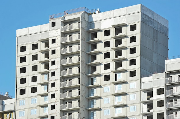 Construyendo una nueva casa de concreto