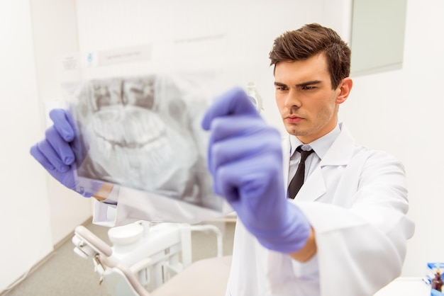Consultório profissional de dentista