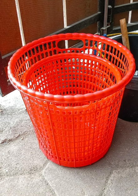 El contenedor de reciclaje