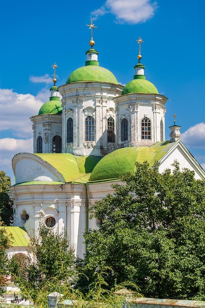 El Convento de la Ascensión Florovsky en Kiev Foto de alta calidad
