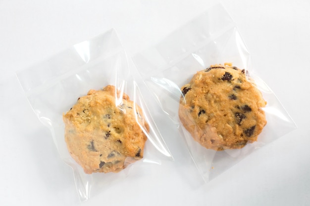 Foto cookie em embalagens de plástico.
