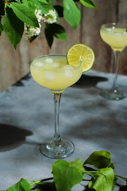 Copo de coquetel de daiquiri de verão