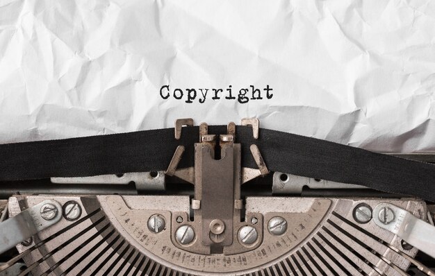 Foto copyright do texto digitado em máquina de escrever retrô