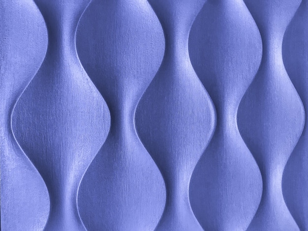 Cor da tendência do ano 2022 muito peri Painel de parede decorativo interior 3D azul marinho com forma geométrica ondulada Textura de fundo de madeira abstrato violeta com padrão ondulado