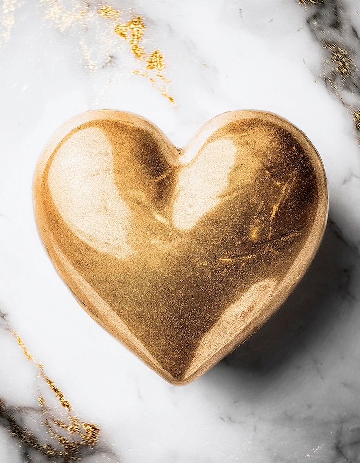 Foto coração de ouro de luxo para temas de amor e romance