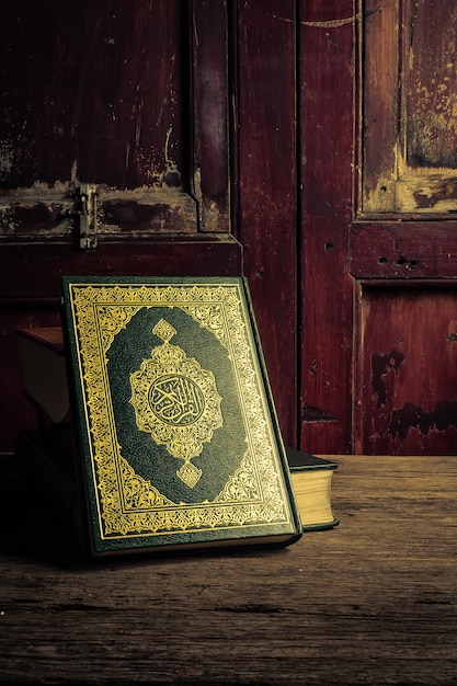 Corán - libro sagrado de los musulmanes
