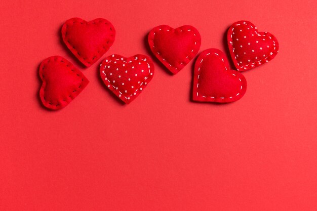 corazones textiles en rojo