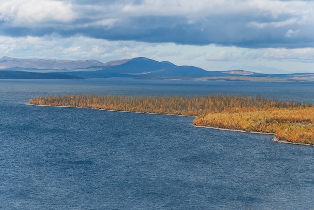 Cordillera de Khibiny en la península de Kola.