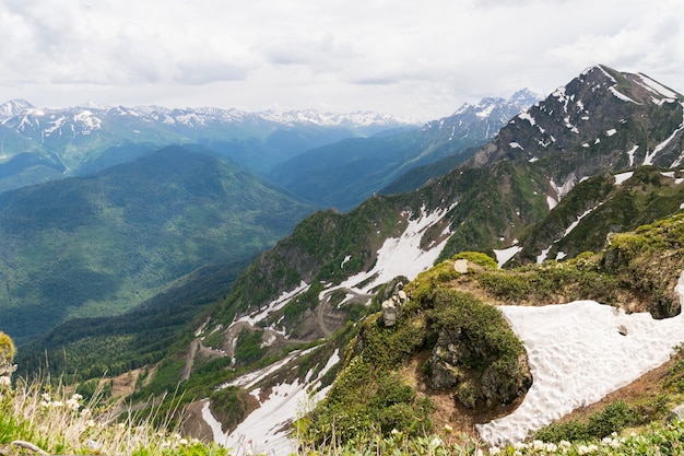 Las cordilleras del Parque Nacional del Cáucaso.