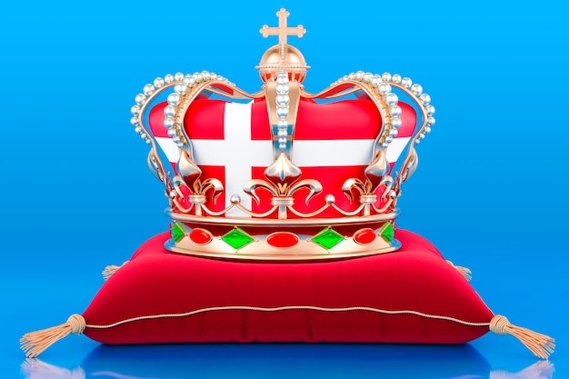 Foto coroa dourada real no travesseiro com a renderização 3d da bandeira do reino da dinamarca