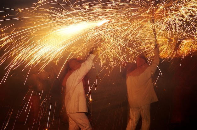 Correfoc em Catalonia, Banyoles Girona, Espanha