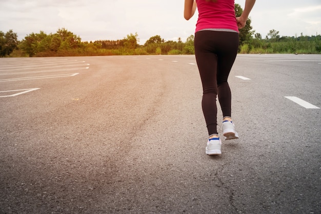 Corrida mulher asiática