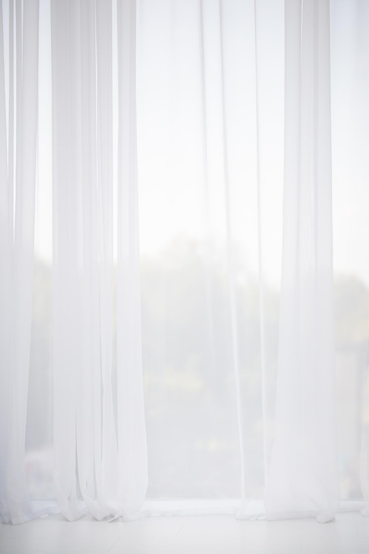 Foto cortina blanca transparente en la foto