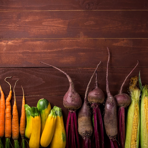 Cosecha de verduras de otoño por concepto de Acción de Gracias