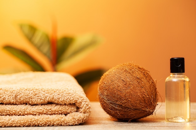 Cosméticos à base de coco para cuidados com a pele do rosto