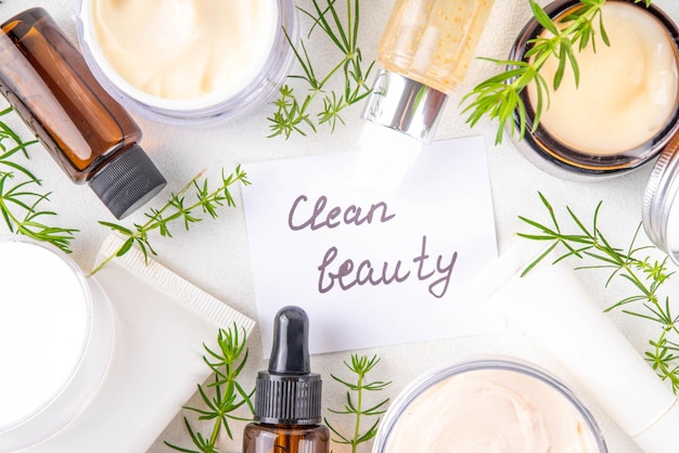 Cosméticos naturais ecológicos de beleza limpa