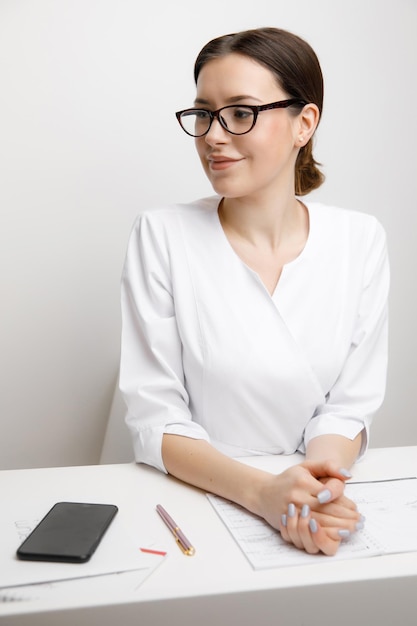 Cosmetologista, retrato de um médico esteticista