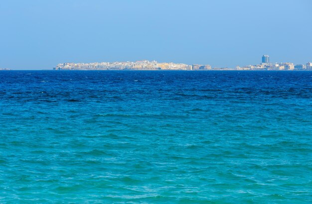 Foto costa de la ciudad de gallipoli italia