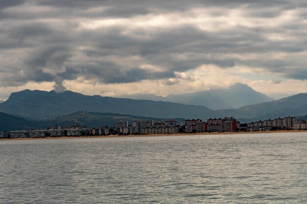 Costa de Santander, na costa cantábrica.