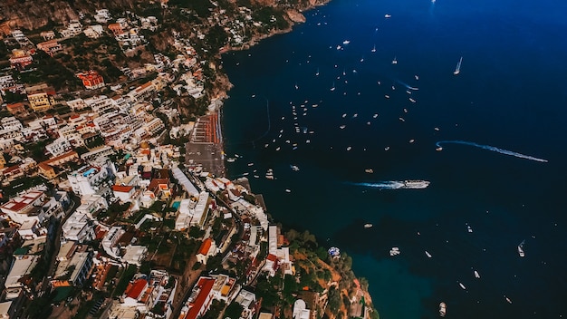 La costa de Italia es desde el aire