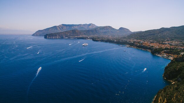 La costa de Italia es desde el aire