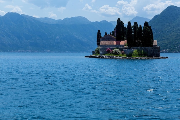 La costa de Kotor Montenegro