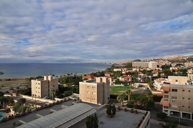 La costa en Limassol Chipre