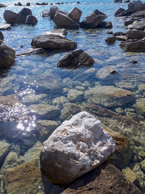 Costa del mar Adriático en Petrovac, Montenegro