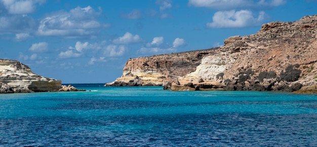 Foto costa y el mar hermoso