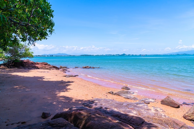 La Costa Rosa o Lan Him Chomphu en Chanthaburi en Tailandia