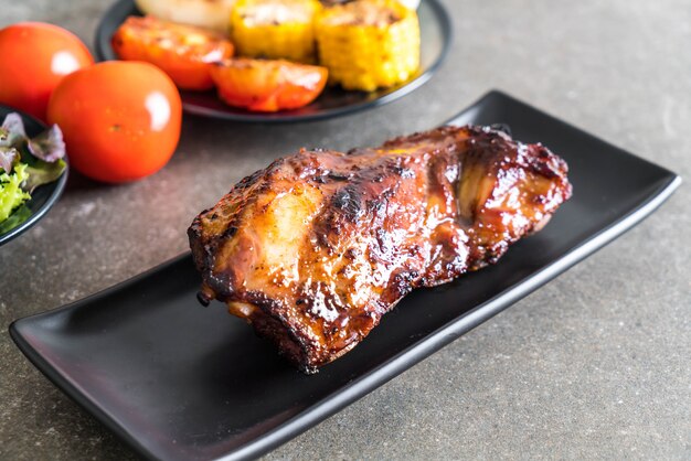 costillas de cerdo a la parrilla