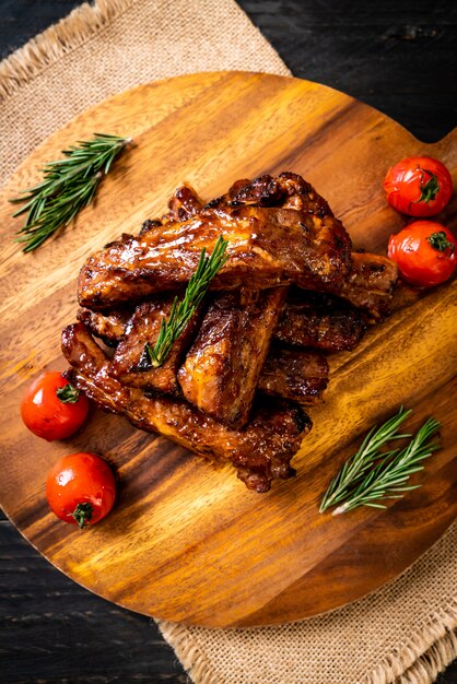 Costillas a la parrilla de cerdo