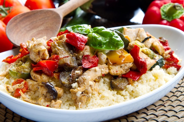 cous cous con carne y verduras