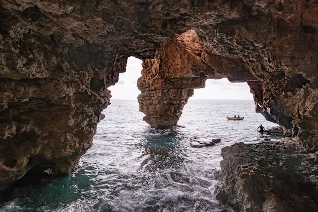 Cova dels Arcs Mittelmeerküste