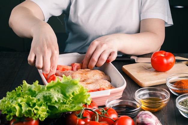 Coxas de frango com especiarias