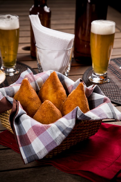 Coxinha, ein brasilianischer Snack