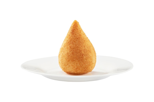 Foto coxinha tradicional lanche brasileiro recheado com frango e frito isolado no fundo branco