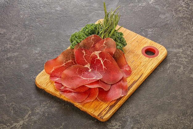 Cozinha italiana bresaola di Milano