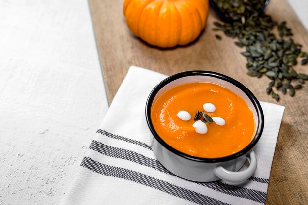 Crema De Calabaza En Un Tazón