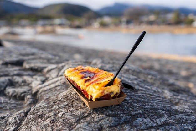 Creme brulee batata doce comida doce em arashiyama kyoto japão